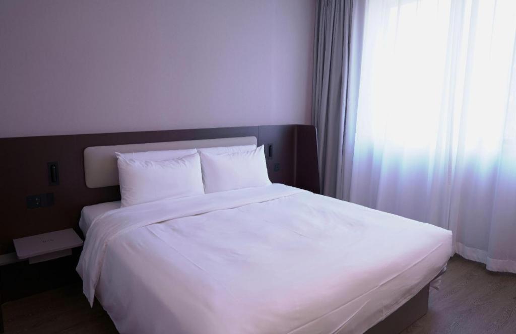 Hanting Hotel Beijing Wangfujing Экстерьер фото