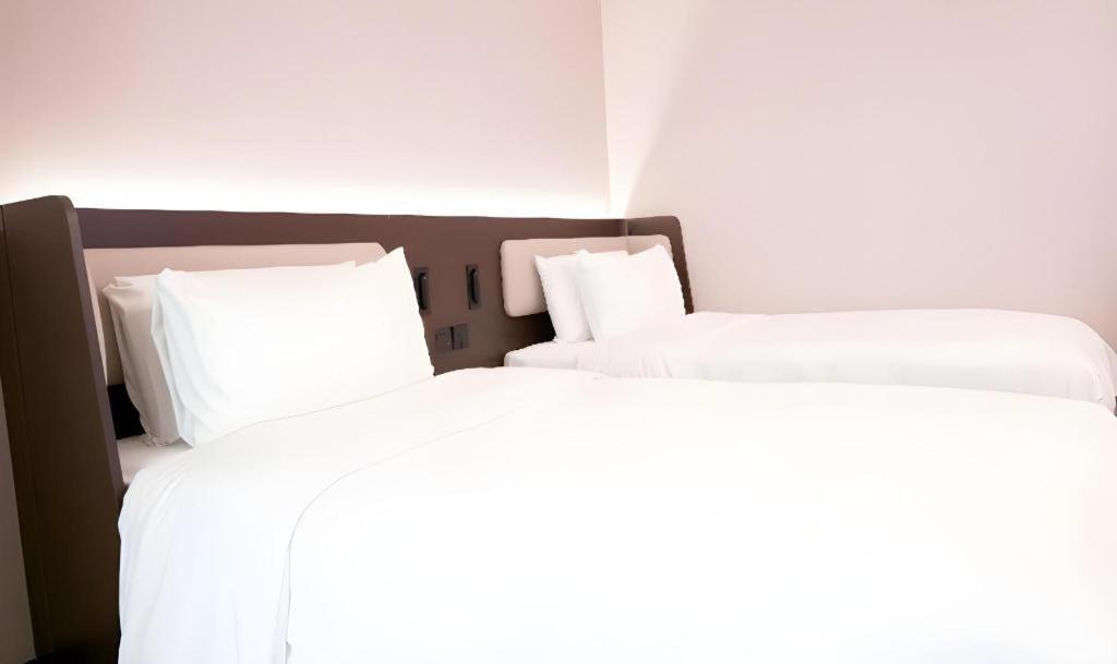 Hanting Hotel Beijing Wangfujing Экстерьер фото