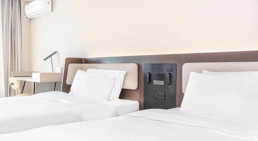 Hanting Hotel Beijing Wangfujing Экстерьер фото